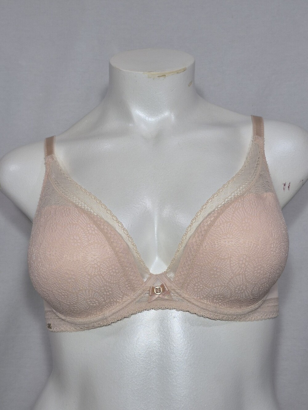 34DDD Chantelle 3682 Festivite Contour Plunge UW Bra Blush